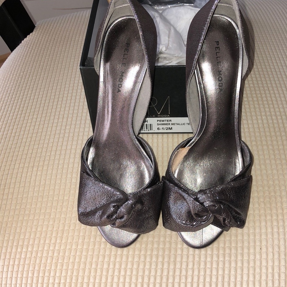 Very dressy shoes